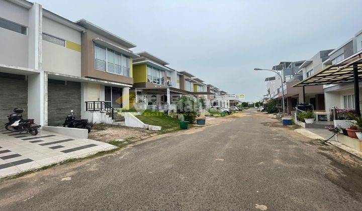 Rumah Baru 3 Lantai Di Jalan Beverly Green 2, Batam Centre 2