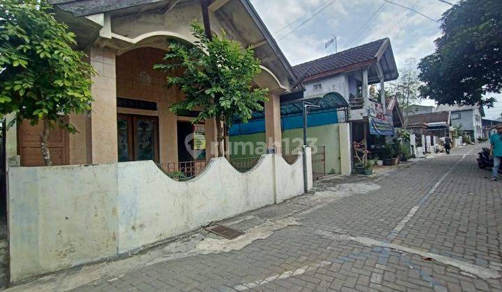 Rumah Dekat Jalan Poros Singosari Lawang Ada Sekolahan Dan Fasum 1