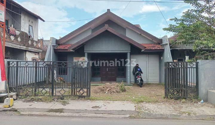 Rumah Strategis di Jalan Poros Gadang Bisa Untuk Kantor Dan Usaha 1