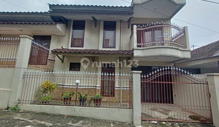 Rumah 2 Lantai di Lawang Dekat Pasar Dan Rumah Sakit 1