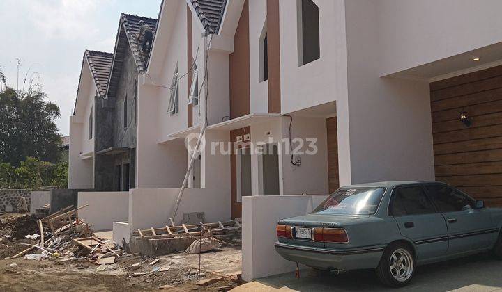 Rumah 2 Lantai Legalitas Shm View Pegunungan 2