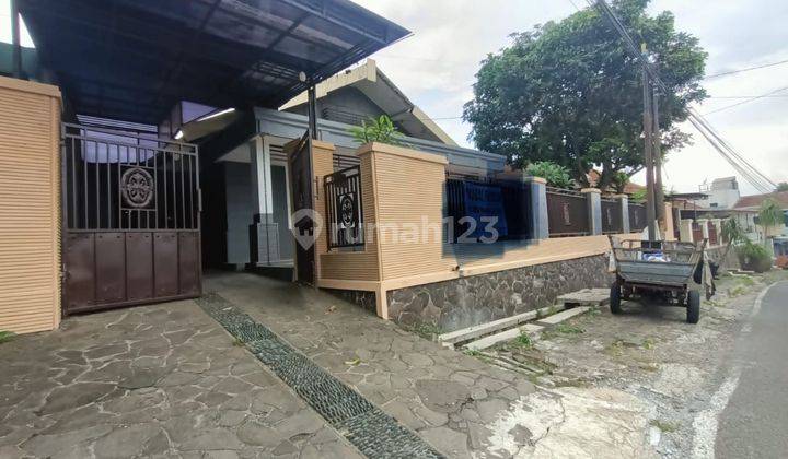 Rumah Di Lawang Legalitas Shm Dengan Halaman Yang Luas 1