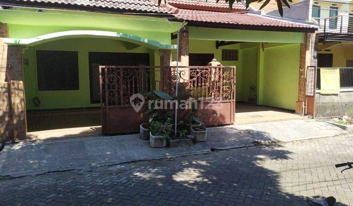 Rumah Legalitas Hgb Di Jalan Zamrud Kondisi Bagus 1