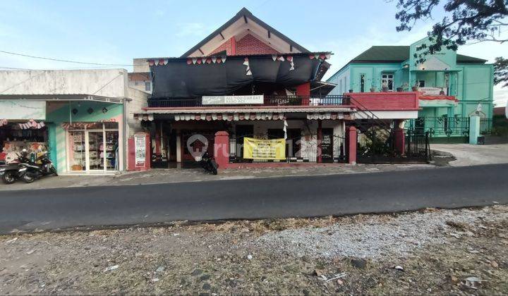 Rumah 2 Lantai Lokasi Sangat Strategis Cocok Untuk Usaha Kuliner  1