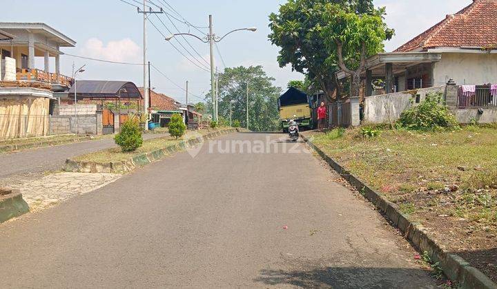 Tanah legalitas SHM dengan luas 323 m² di Girimoyo 2