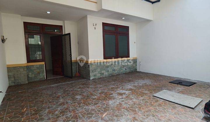 Rumah Lokasi Strategis Baru Renovasi 2