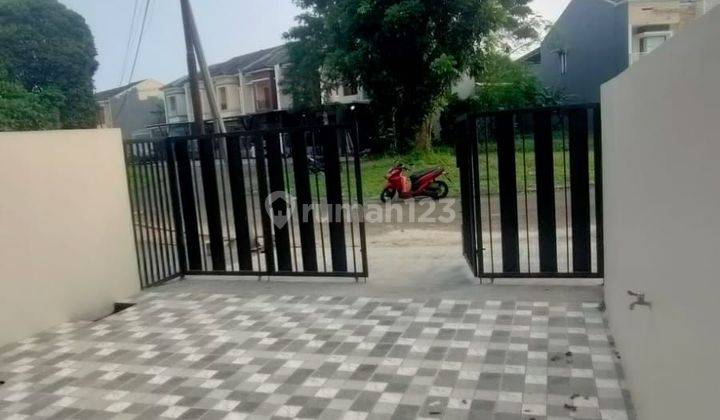 Rumah Nyaman Dan Bagus  2 Lantai Di Citra Raya Cikupa Tangerang 2