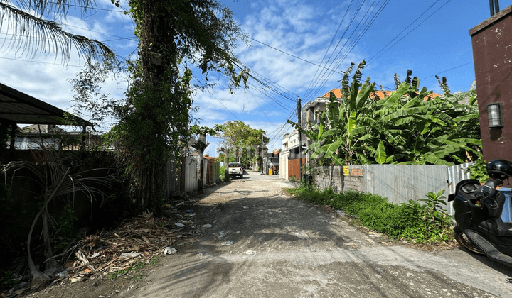 Ready to move in house in Tukad Badung area, Renon. Easy access to Sanur and Kuta 2