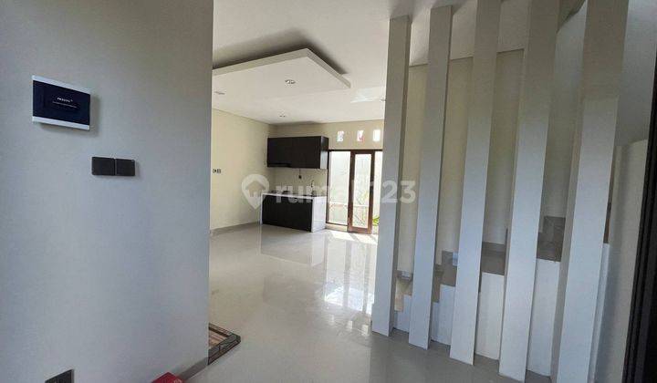 Temukan Hunian Impian Anda di Benoa! Dijual Rumah Baru Siap Huni Area Benoa Konsep Minimalist Contemporer. 2