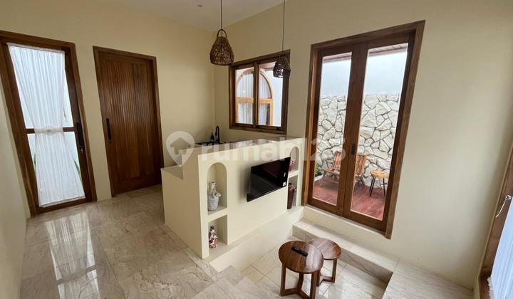 For Rent: Private Pool Villa, Strategic Location in Seturan Jogja For Rent: Private Pool Villa, Strategic Location in Seturan Jogja