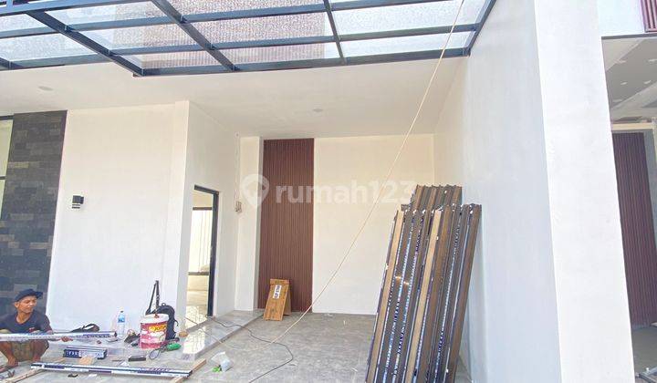 Rumah Mewah Private Pool dekat Kampus UGM Yogyakarta 1