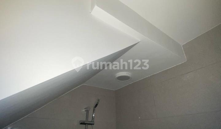 DIJUAL CEPAT RUMAH MILENIAL PIK 2 6x12.5 SIAP HUNI HARGA PALING MURAH 1,9 M NEGO 2