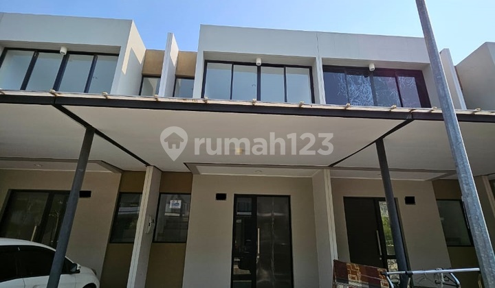 Dijual Rumah Milenial Pik 2 Uk 4.5x10 Brand New Dijamin Super Murah Cash Keras