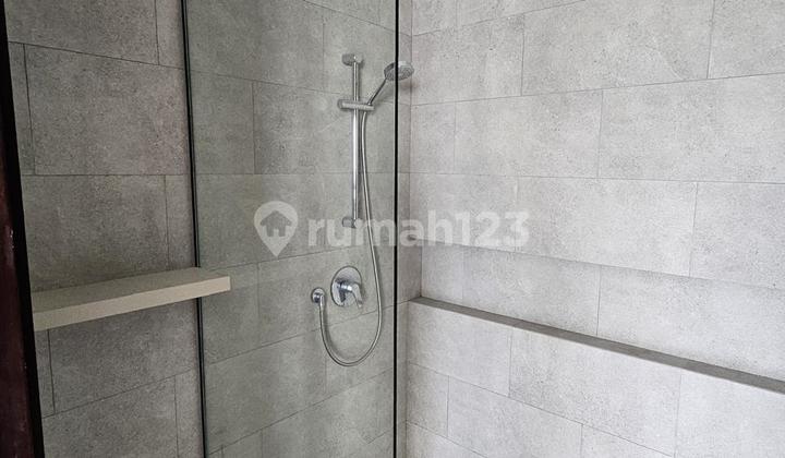 DIJUAL RUMAH PIK 2 UKURAN 8X10 SEMI FURNISH BAGUS SIAP HUNI 2