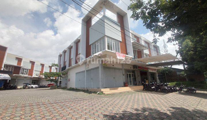 Ruko Hook 3 Lantai Area Bandulan Malang ,parkir Luas, Cocok Untuk.berbagai Usaha 1