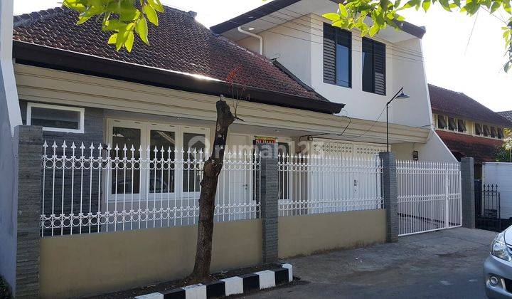 Rumah 1,5 lantai kawasan elite Tidar Kota Malang 1