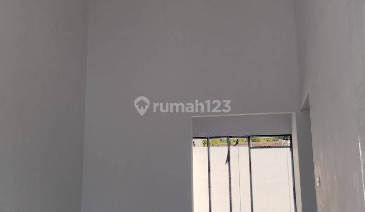 Rumah jual pakisaji dengan desain minimalis modern yang manis siap untuk dihuni dan harga nego 2