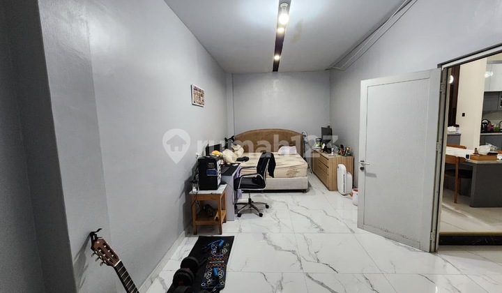 Rumah di Citra Garden 1 Semi Furnished Hadap Timur 2