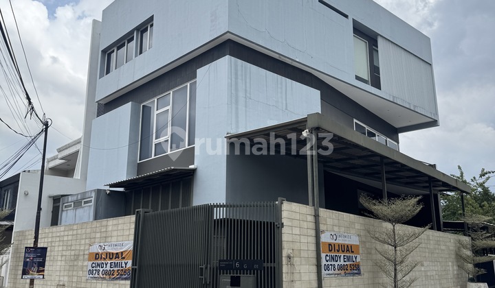Rumah di Puri Kembangan Luas 12X15 Posisi Hook Rumah di Puri Kembangan Luas 12X15 Posisi Hook