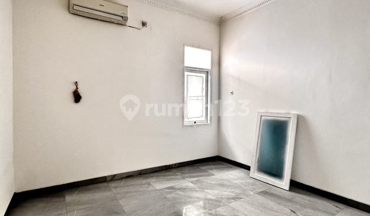 Rumah Mewah di Pinisi Permai Posisi Hook Hadap Timur 2