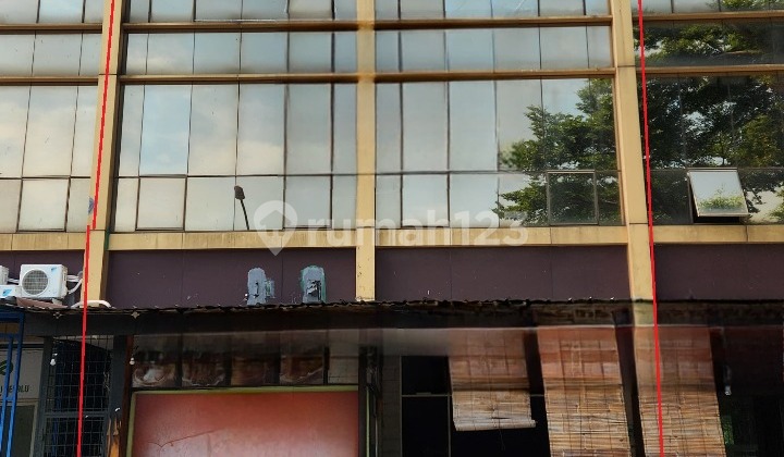 For Sale: 2-Unit Shophouse City Resort Malibu For Sale: 2-Unit Shophouse City Resort Malibu