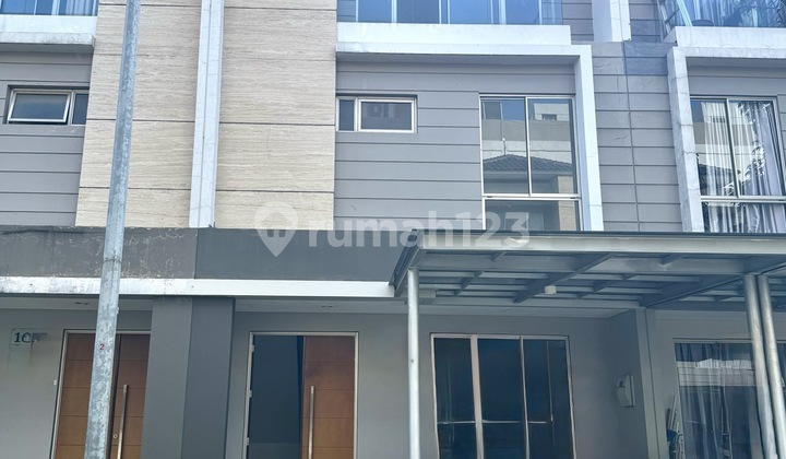 Termurah Rumah di Golf Island Cluster Harmony Luas 6X12,5