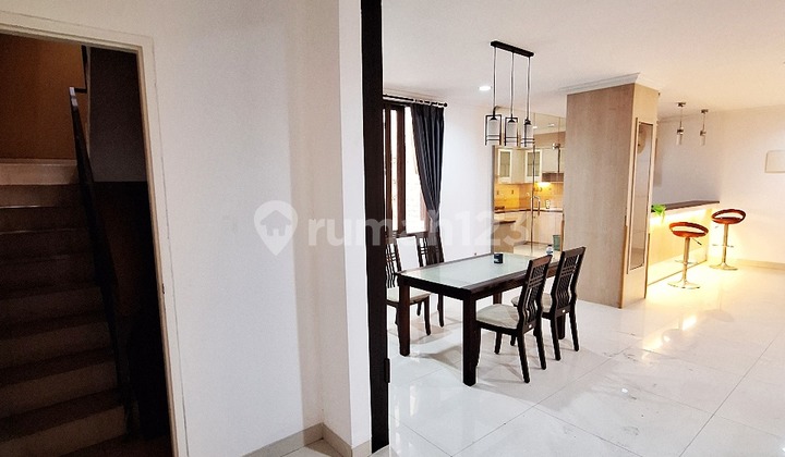 Rumah di Pantai Indah Kapuk Cluster Johar Dekat Mall Pik Avenue