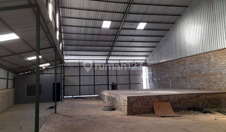 LARGE WAREHOUSE FOR RENT ON CARGO ROAD 1