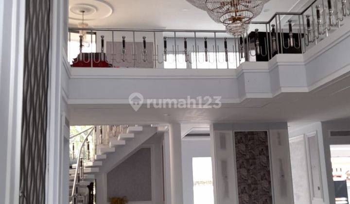 FOR SALE NEW HOUSE IN GATOT SUBROTO CENTRAL VERY LUXURY AMERICAN CLASSIC INTERIOR 2