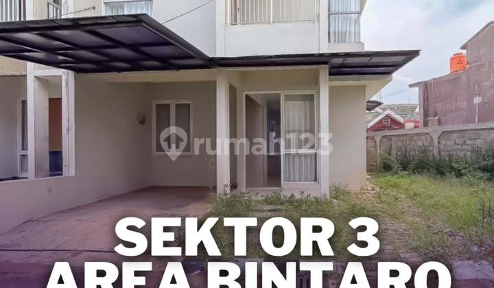 For Sale Beautiful 2-Story House in Cluster Area Sector 3