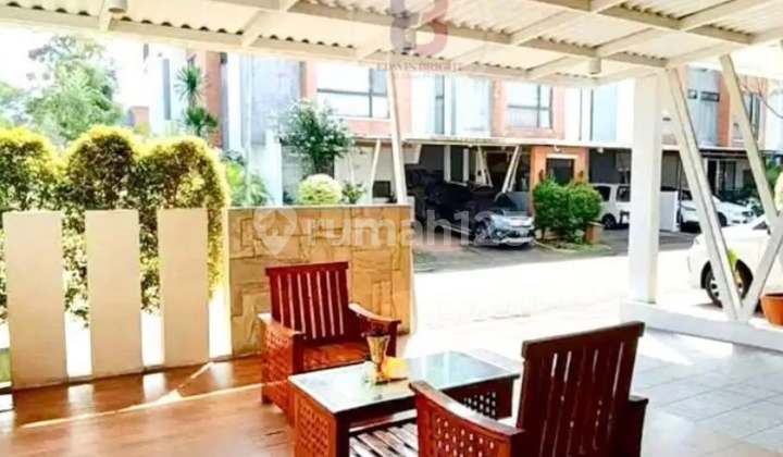 Beautiful Modern House for Sale, Ready to Occupy in Kebayoran Bintaro Jaya 2