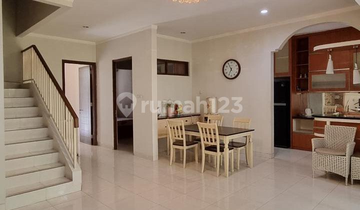 Dijual Rumah Cantik 2 Lantai Murah di Discovery Bintaro Jaya