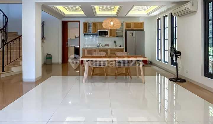 For Sale Beautiful Luxurious American Classic Spacious House in Bintaro Jaya Sector 9