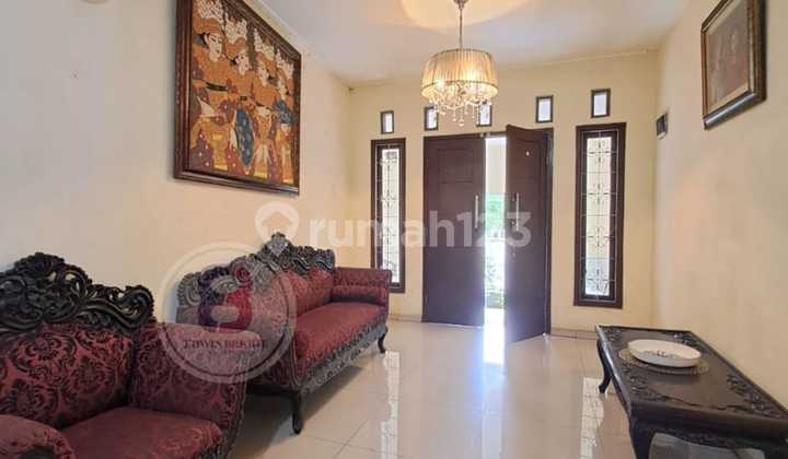 For Sale Spacious Affordable Ready-to-Live House in Pesanggrahan, South Jakarta 2