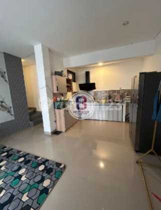 Dijual Cepat Rumah Cantik Baru 2 Lantai Siap Huni di Ciputat Bintaro 2