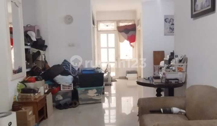 For Sale Beautiful House in a Ready-to-Occupy Housing Complex Near Bintaro Sector 9 Area