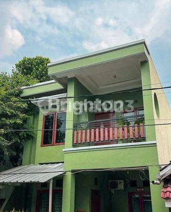 Dijual Rumah Tingkat 3 Semi Furnished Dibawah 1M Bumi Mutiara 1