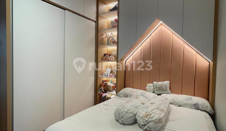 RUMAH MEWAH DI GREENWICH BSD CITY 2 LANTAI FULL FURNISH SIAP HUNI RUMAH MEWAH DI GREENWICH BSD CITY 2 LANTAI FULL FURNISH SIAP HUNI