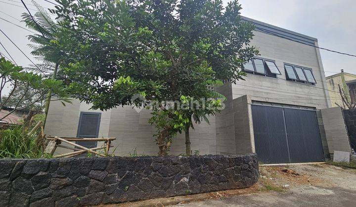 Rumah Hook Bangunan Mandiri 2 Lantai Bumi Puspitek Asri 2