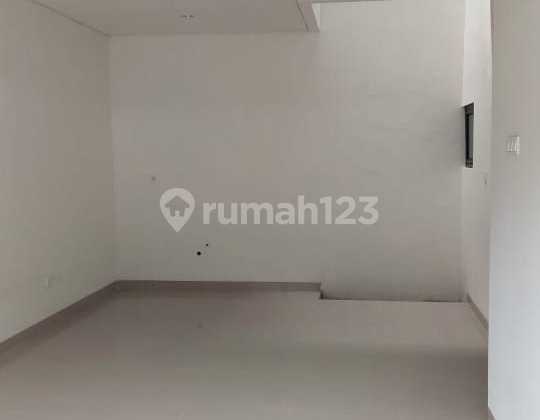 RUMAH CANTIK MINIMALIS DI PARKVILLE SERPONG 2 LANTAI SIAP HUNI 2
