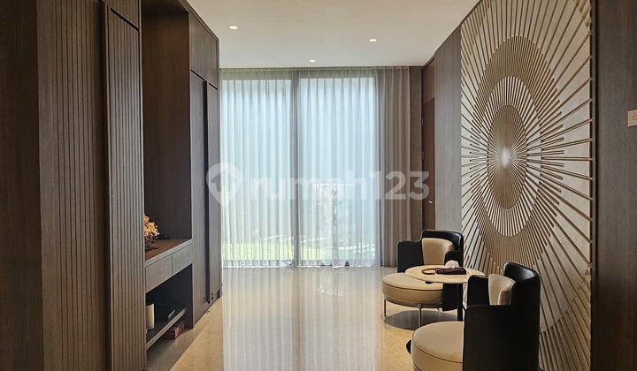 LUXURY HOUSE IN BSD CITY 3 STORIES FULLY FURNISHED WITH A SWIMMING POOL 2