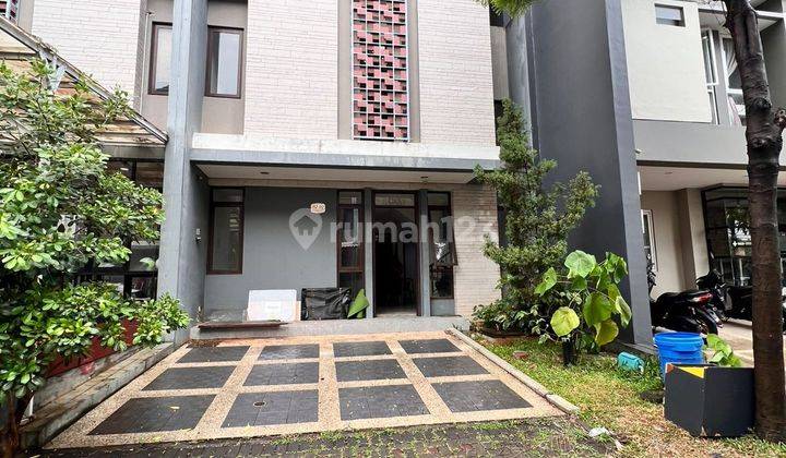 Rumah Sewa 3 Lantai Regent Town Bsd City 1