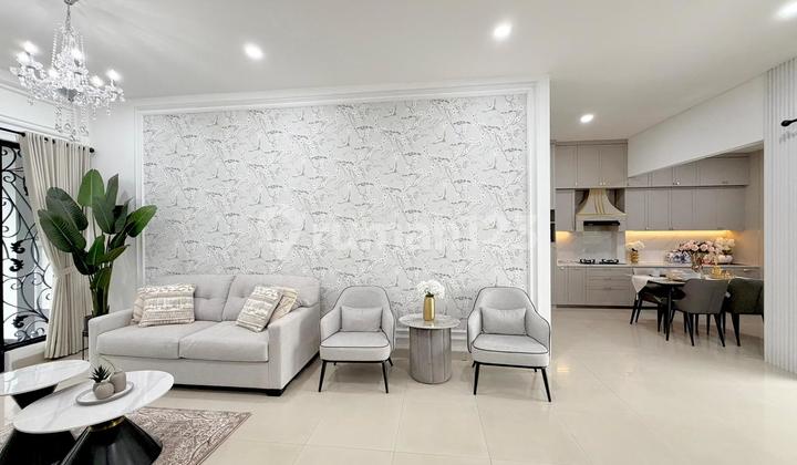 Rumah Cantik Full Furnish Siap Huni Bangunan 2 Lantai di Bsd 2