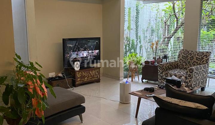 Rumah Cantik Full Furnish Cocok untuk Berkeluarga Siap Huni