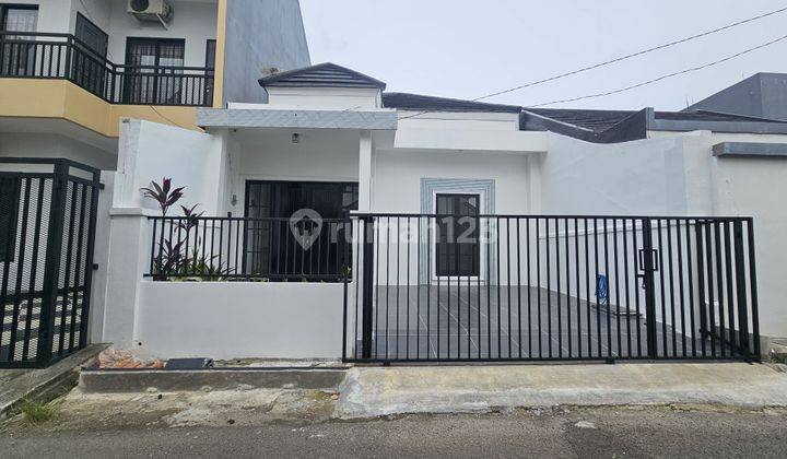 Rumah Bagus Semi Furnished BSD Griya Loka, Tangerang 2