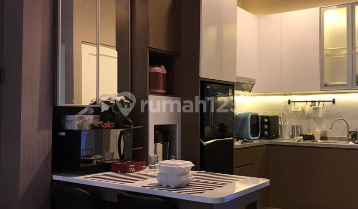 RUMAH CANTIK DI RESIDENCE ONE 2 LANTAI FULL FURNISHED SIAP HUNI 2