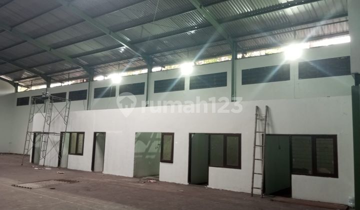 GUDANG LUAS DI KARAWACI TANGERANG SIAP PAKAI LOKASI STRATEGIS