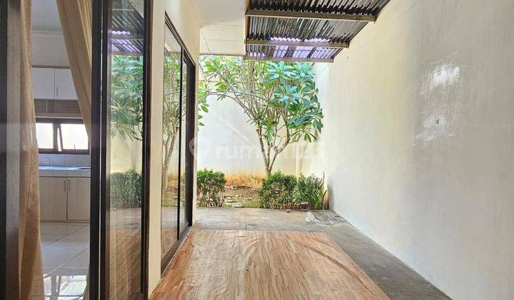Rumah Di Bsd Avani, Disewakan Semi Furnished 2