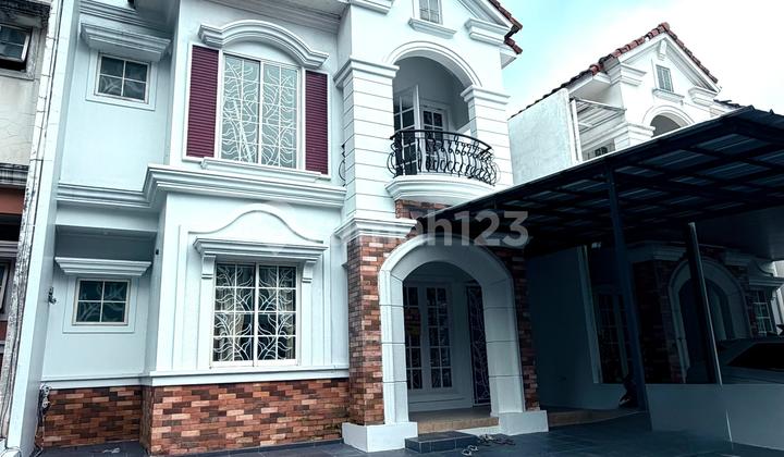 The Green BSD House, Serene Environment Close to Toll Road