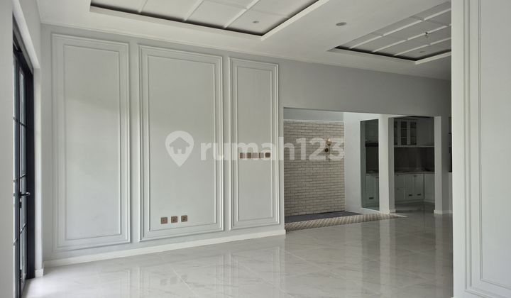 Rumah Brand New Modern Classic Dalam Cluster BSD 2